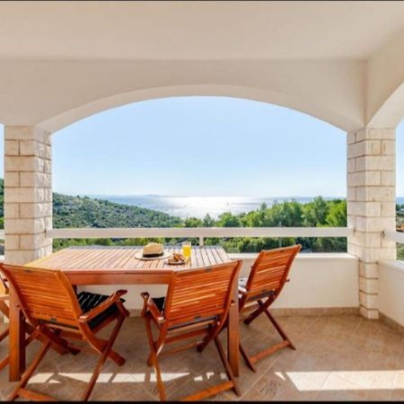 Apartments Luma Hvar Town Bagian luar foto