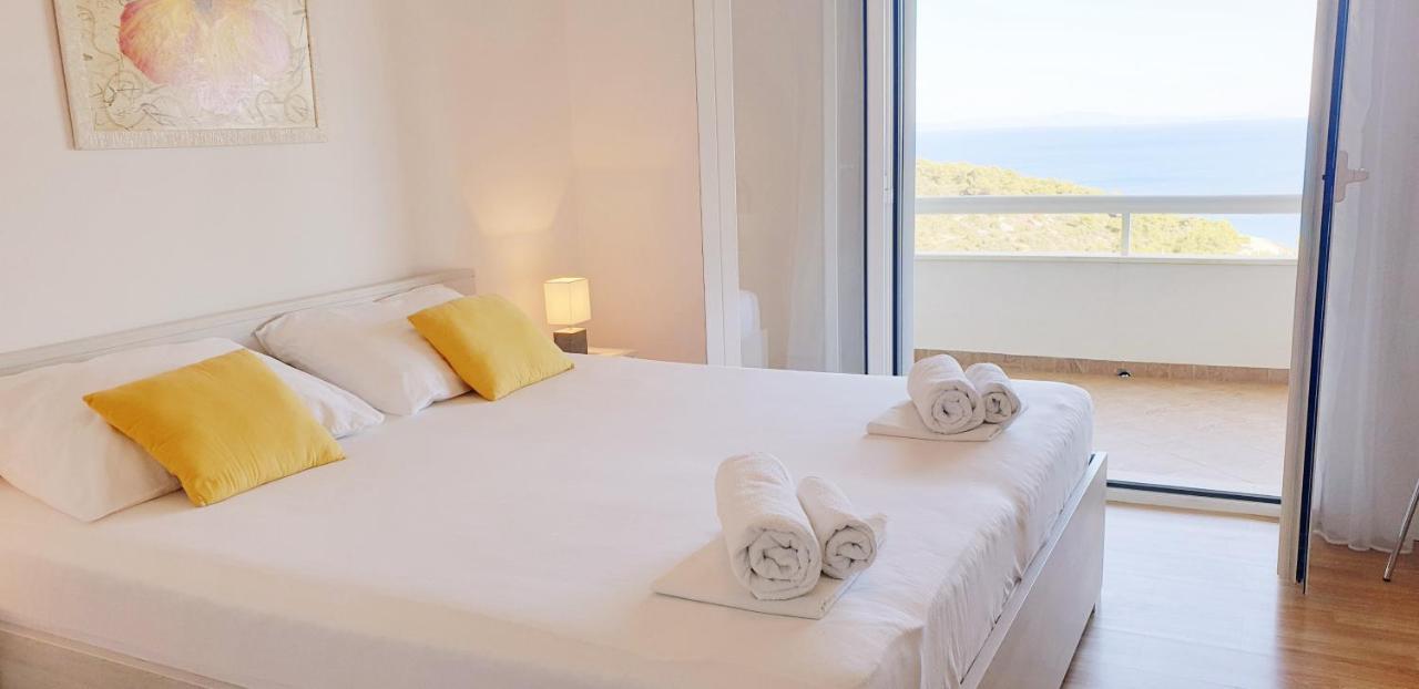 Apartments Luma Hvar Town Bagian luar foto